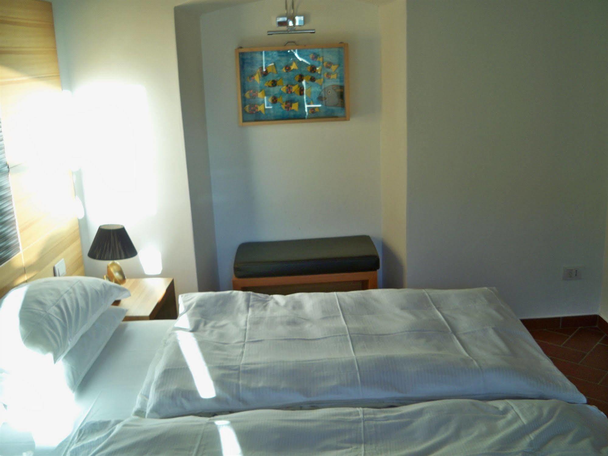 Relais Palazzo Lodron Hotel โรเวเรโต ภายนอก รูปภาพ